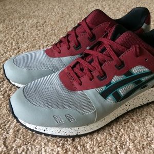 ASICSTIGER GEL-LYTE III, Men’s Size 10